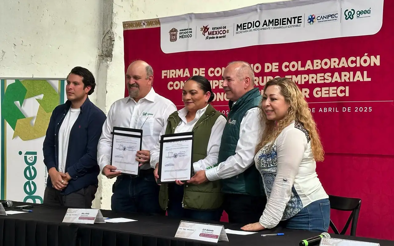 CANIPEC y SMAyDS firman convenio para impulsar el reciclaje en el EDOMEX