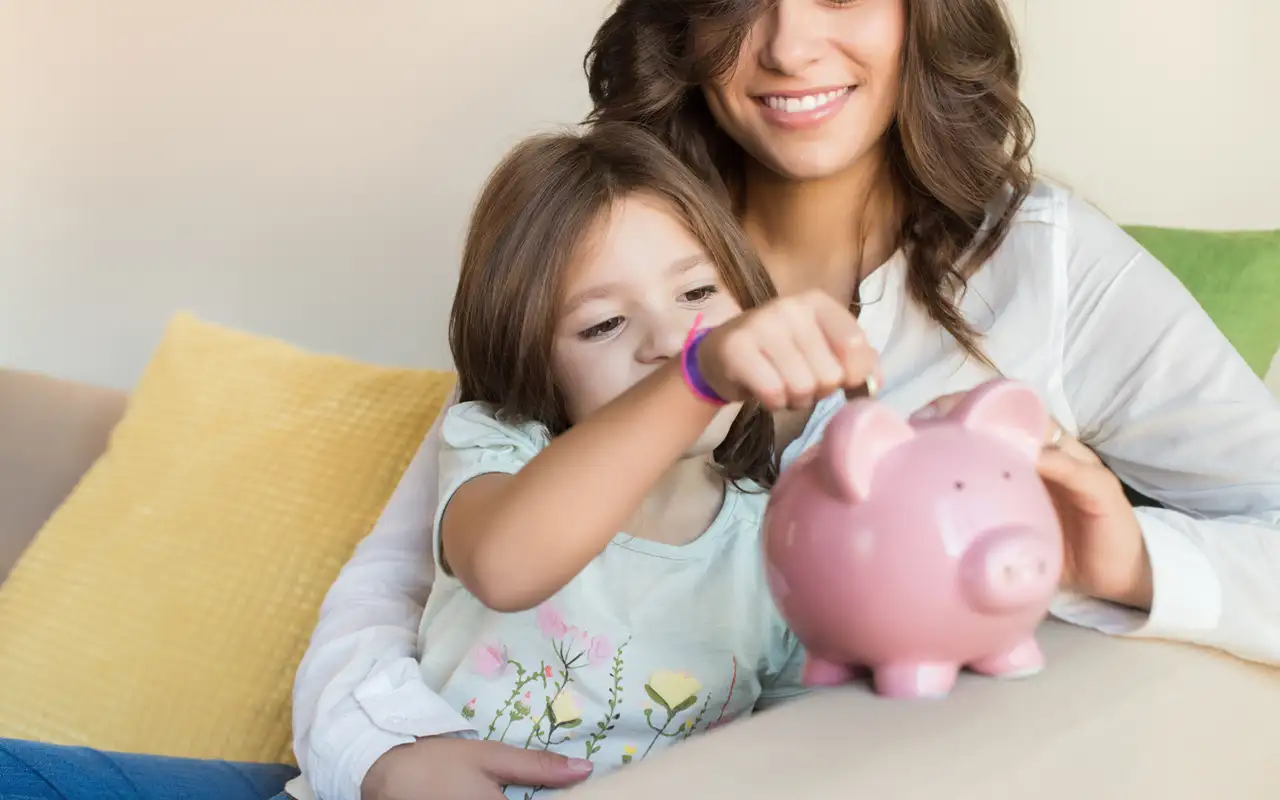 10 acciones clave para mejorar la salud financiera de mamá