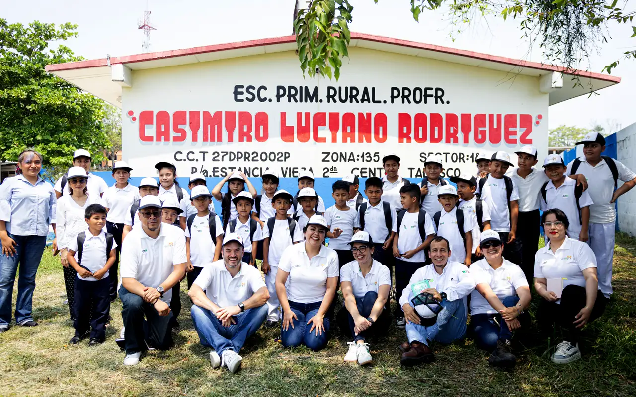 Abent 3T y Alsea impulsan la educación STEM y el cuidado del medio ambiente