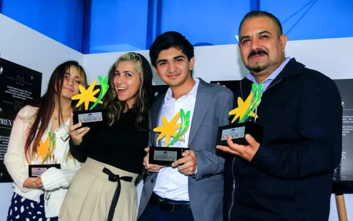La Villita entrega fondo semilla de 200mil pesos al ganador de la dinámica 