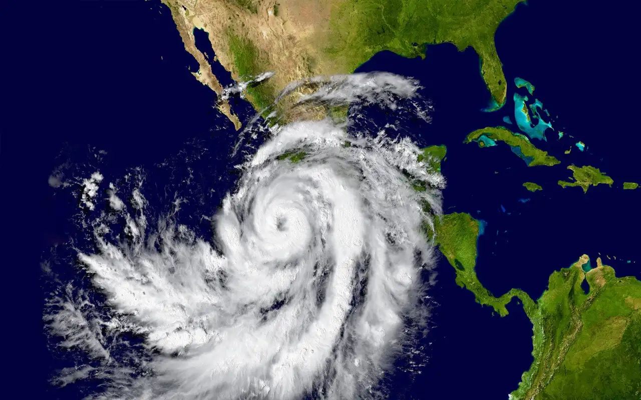 Preparación y resiliencia para proteger tu patrimonio en temporada de huracanes