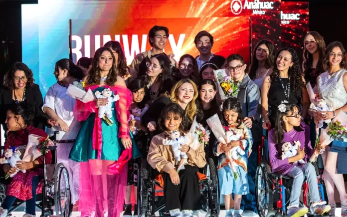 Fundación Dr. Simi y Universidad Anáhuac México impulsan pasarela de moda inclusiva Fundación Dr. Simi y Universidad Anáhuac México impulsan pasarela de moda inclusiva