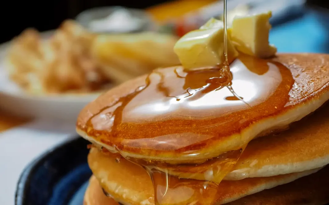 IHOP celebra el 12º Día Nacional del Pancake en apoyo a la lucha contra el cáncer infantil