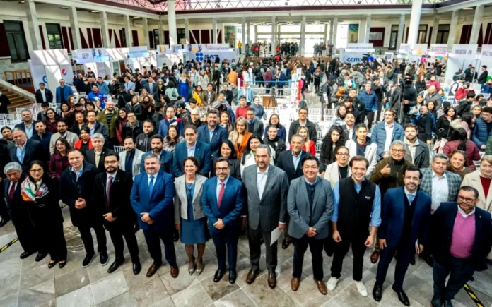 CREO MX 2025 impulsa el futuro de emprendedores y MiPymes en México con el apoyo del CCMX