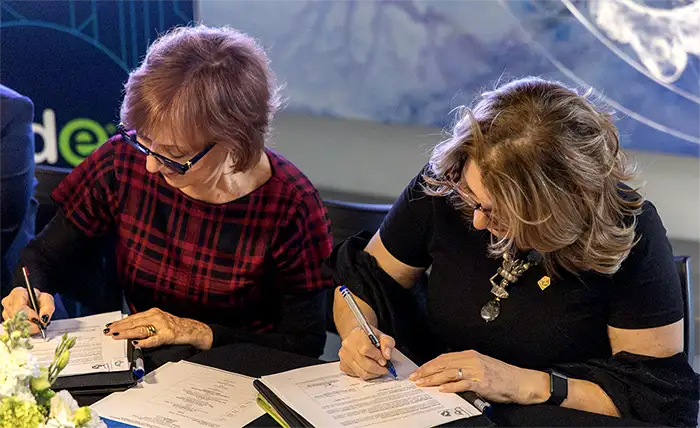 Convenio MIDE CENEVAL certificaciones profesionales economía