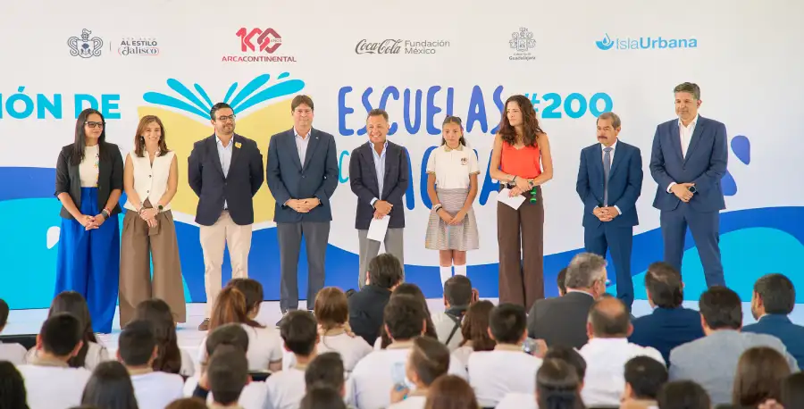 Sistemas de captación pluvial en escuelas de México
