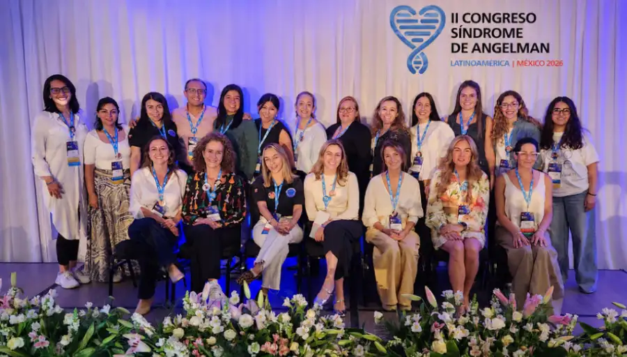 Equipo médico Clínica Angelman México